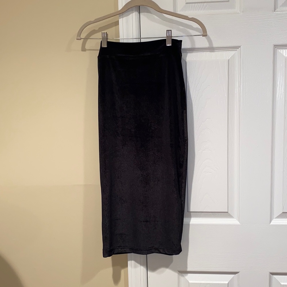 Black Velvet Pencil Skirt